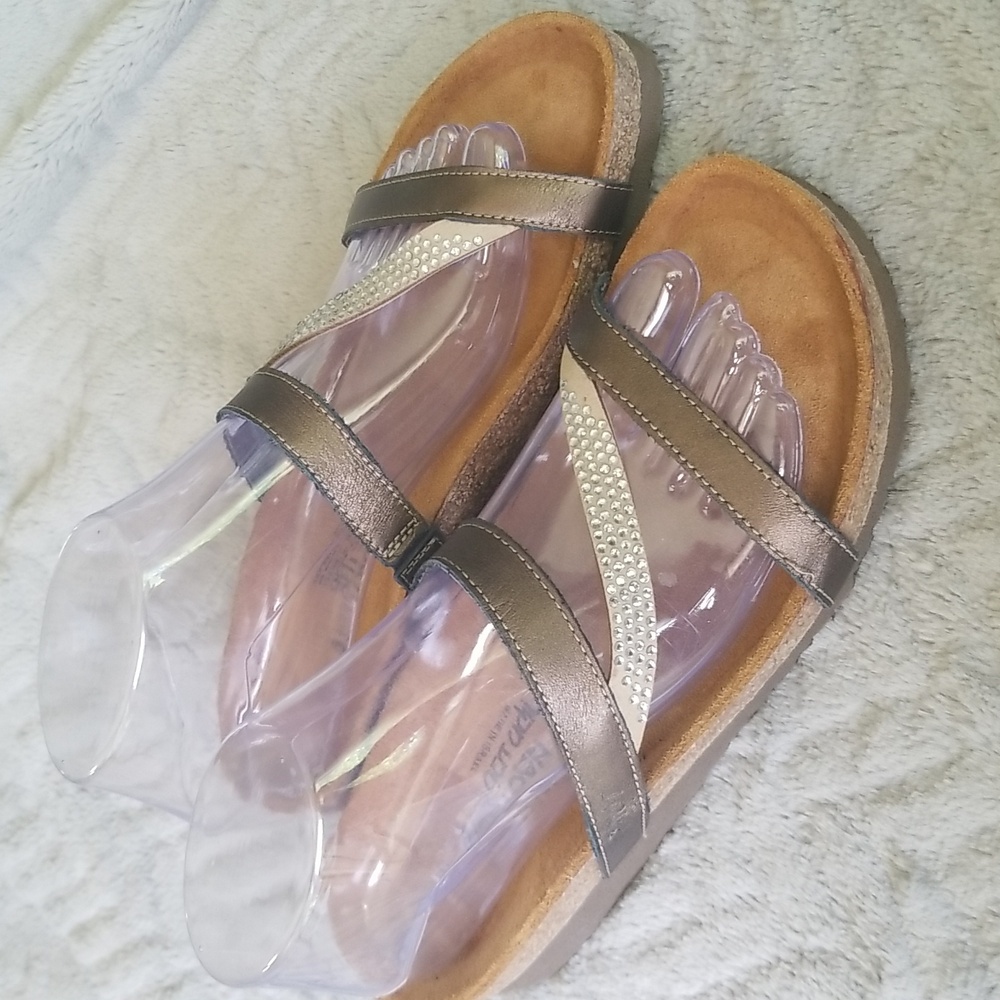 Naot Hawaii wedge sandal new